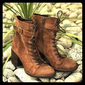Born Cass Boots in Rust - EUC w/Box